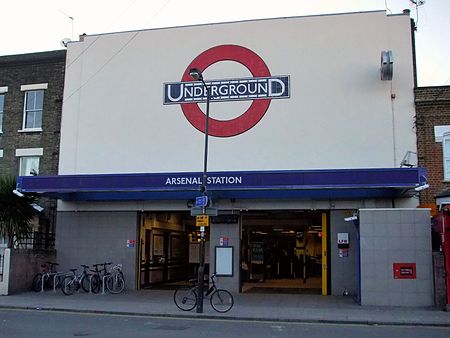 Arsenal station entrance