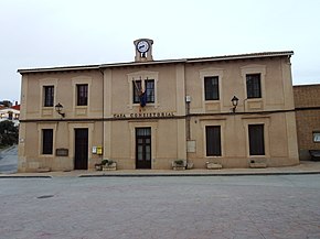 Ayuntamiento de Antillón, Huesca 02.jpg