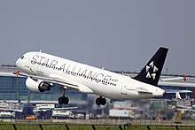 B-6297 - Shenzhen Airlines - Airbus A320-214 - Star Alliance Livery - CAN (9571261564).jpg
