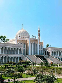 A mosque in Bangladesh Bahela Khatun Mosque by Seam Arefin.jpg