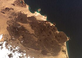 Vista de satélite do campo vulcânico Bal Haf (o norte está orientado no canto inferior esquerdo).