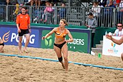 Deutsch: Beachhandball Europameisterschaften 2019 (Beach handball Euro); Tag 5: 6. Juli 2019 – Frauen, Halbfinale, Ungarn-Niederlande 2:0 (19:16, 15:12) English: Beach handball Euro; Day 5: 6 July 2019 – Semifinal Women – Hungary-Netherlands 2:0 (19:16, 15:12)