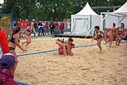 Deutsch: Beachhandball bei den Olympischen Jugendspielen 2018; Tag 5, 10. November 2018; Mädchen, Hauptrunde - Ungarn-Paraguay 2:0 English: Beach handball at the 2018 Summer Youth Olympics at 11 October 2018 – Girls Main Round – Hungary-Paraguay 2:0