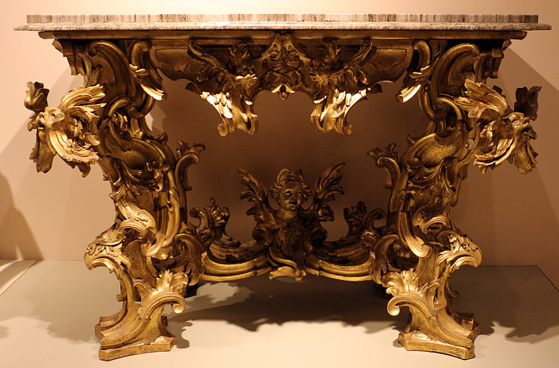 File:Bottega romana, console, 1710 ca., base in legno e piano di marmo.JPG