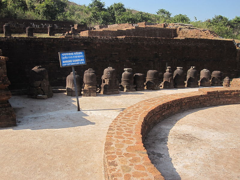 File:Buddhist Sculptures 1.JPG