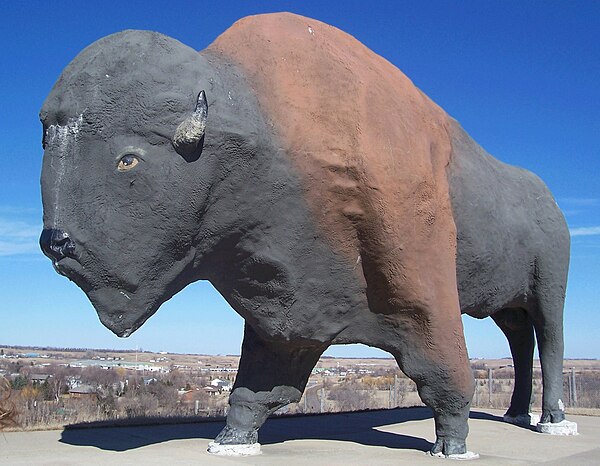 The World's Largest Buffalo statue in Jamestown