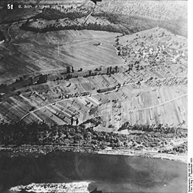 Bundesarchiv Bild 195-2349, Rheinbefliegung, Eimeldingen.jpg