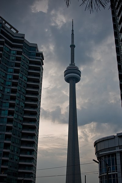 File:CN Tower (2576449365).jpg