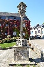 150px-Calvaire_-_Rochefort-en-Terre_(Morbihan)