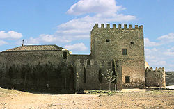 Castillo Iglesia.jpg