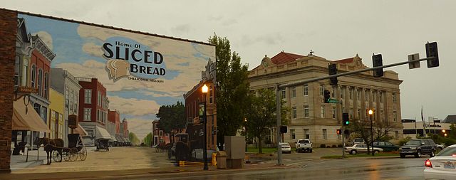 County seat Chillicothe is the birthplace of sliced bread