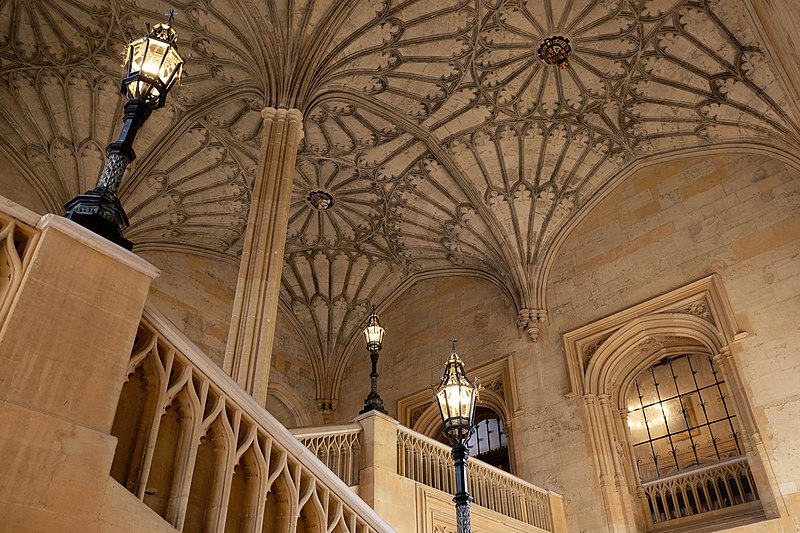 File:Christ Church, Oxford, The Grand Staircase.jpg