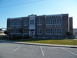 Clewiston FL Historic School 325-01.jpg