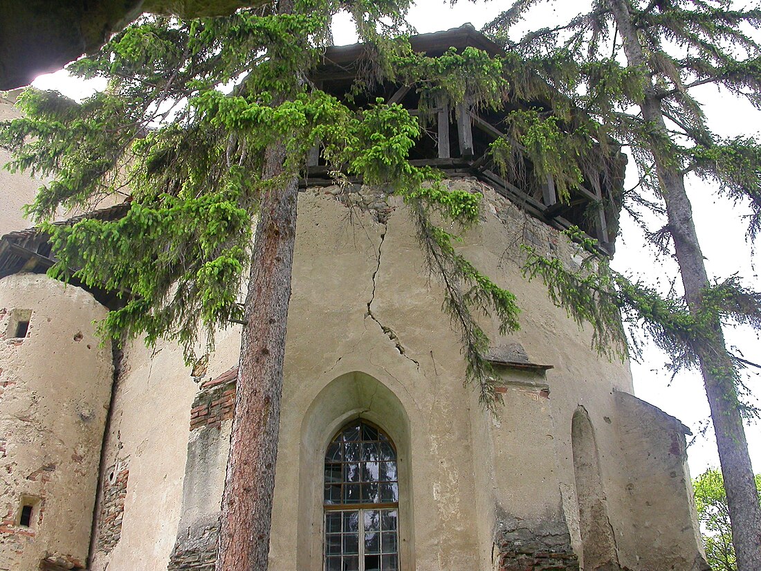 Biserica fortificată din Dobârca