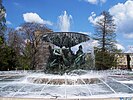 Dresden Albertplatz Brunnen Stuermische Wogen.jpg