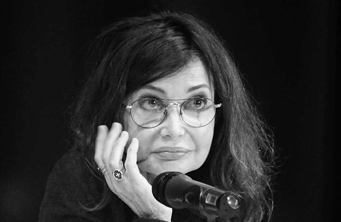 Évelyne Bouix