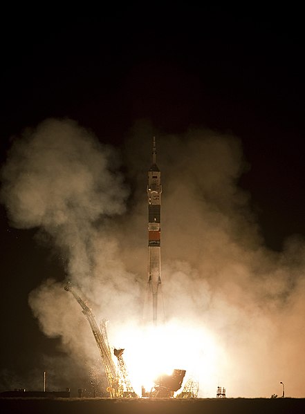 A Soyuz-FG launches Soyuz TMA-19 from Baikonur Cosmodrome, 15 June 2010.