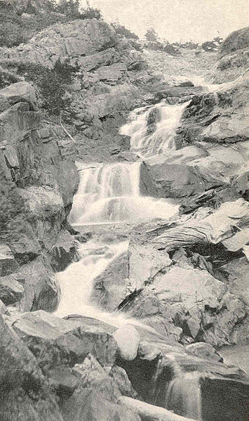 File:FMIB 39553 Upper part of firt series of falls in Little Kern River, above Hockett Trail Crossing.jpeg