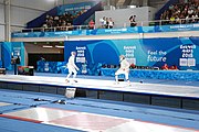 Deutsch: Fechten bei den Olympischen Jugend-Sommerspielen 2018: Tag 1, 7. Oktober 2018, Jungen, Säbel, Kampf um Bronze - Mazen Elaraby (EGY) - Robert Vidovszky (USA) 15:10 English: Fencing at the 2018 Summer Youth Olympics at 7 October 2018 – Boys' sabre Bronze medal match – Mazen Elaraby (EGY) Vs Robert Vidovszky (USA) 15:10