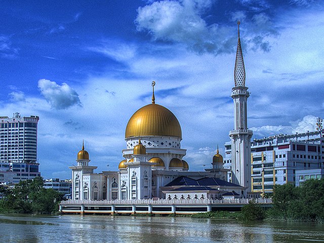 Pasar Jawa Mosque on the northern side of Klang River