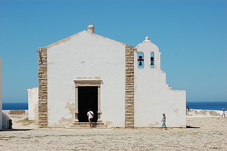 Fortaleza_de_Sagres,_iglesia by Valentina.desantis