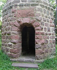 L'entrée de la tour Mündel