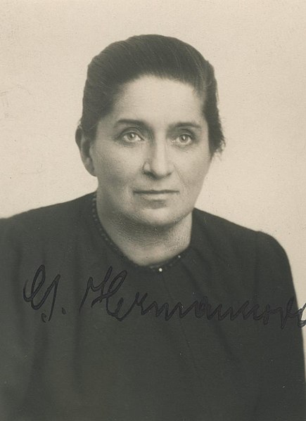 File:Gabriela Hermannova Elli Kafkova 1889 1942 Photo 1939.jpg