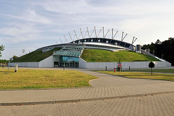 Image: Gdynia Poland hala sportowo widowiskowa 1