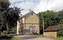 Das Rathaus in Girefontaine