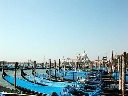 Tập tin:Gondola Venezia.jpg