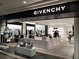 HK CWB 銅鑼灣 Causeway Bay 時代廣場 Times Square mall shop Givenchy June 2020 SS2 09.jpg