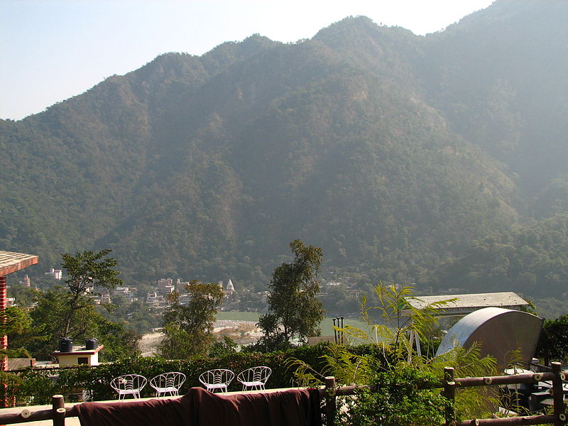 File:India - Rishikesh - 002 - The dramatic view from my guesthouse (2091383746).jpg