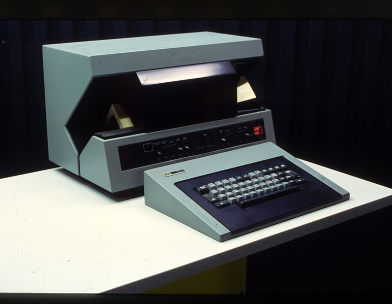 File:Interfaccia di acquisizione dati di IBM sistema 3 - Museo scienza tecnologia Milano D0832.jpg