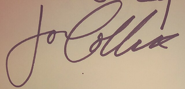 Image: Joan Collins signature (cropped)