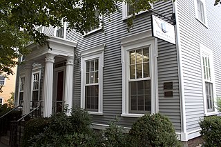 <span class="mw-page-title-main">John Hart House (Portsmouth, New Hampshire)</span> Historic house in New Hampshire, United States