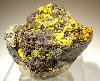 <span class="mw-page-title-main">Kleinite</span>