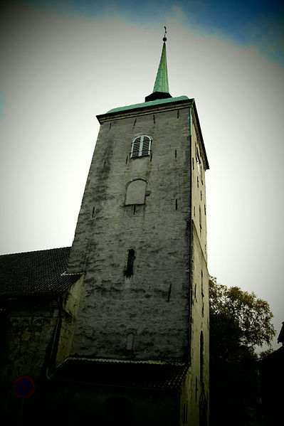 File:Korskirken, Bergen.....jpg