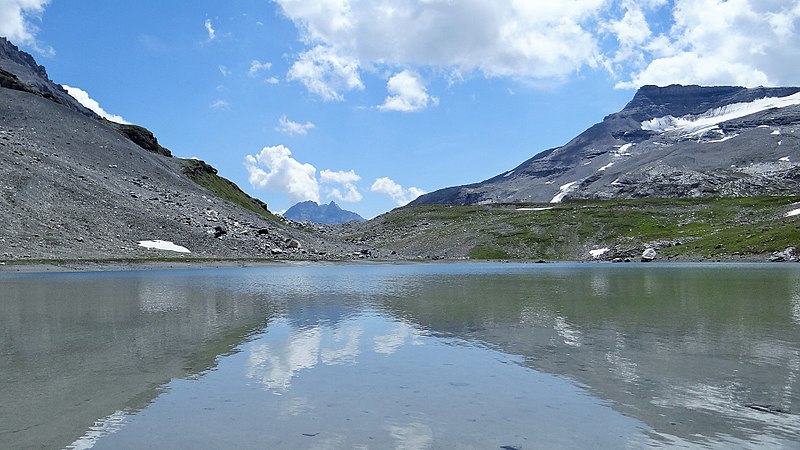 File:Lac Long et col de la Vanoise (2517 m) (1).jpg