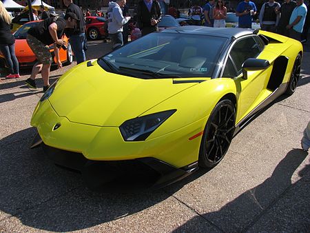 Tập_tin:Lamborghini_Aventador_50th_Anniversario_LP720-4_(14211320731).jpg