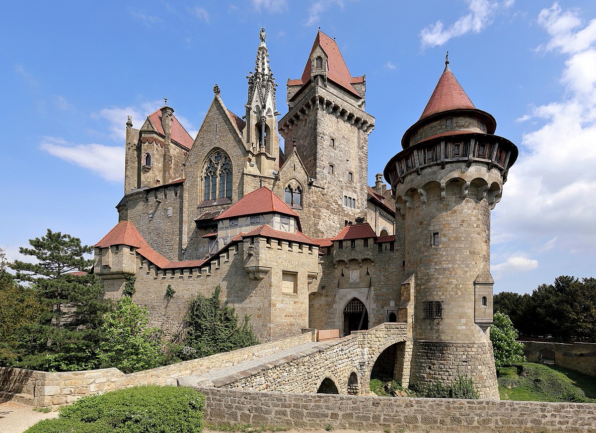 Замок Кройценштайн Австрия история