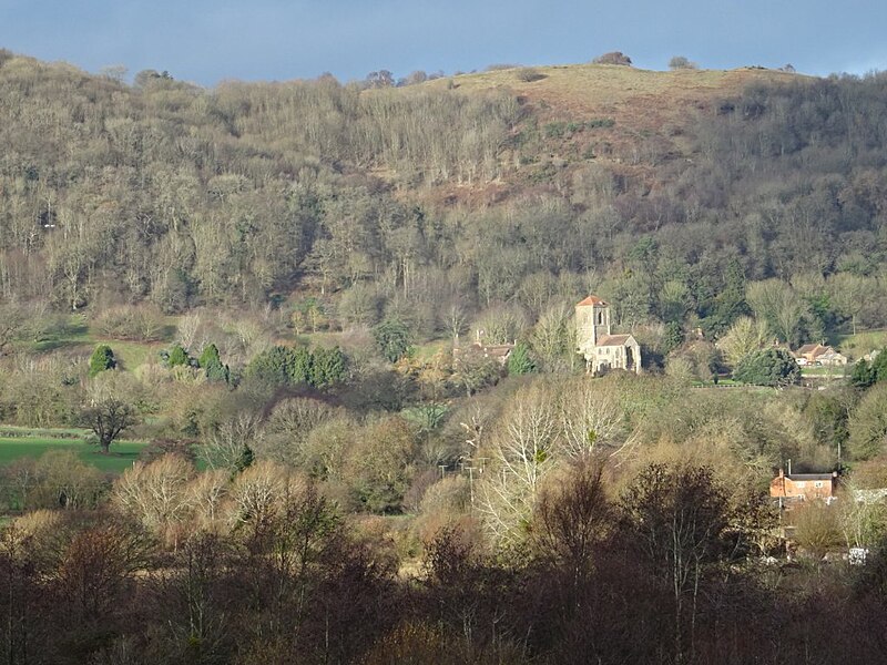 File:Little Malvern Priory and the Malvern Hills - geograph.org.uk - 6000657.jpg