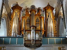 Organ exterior from 1624 Marienstiftskirche Lich Orgel 30.JPG