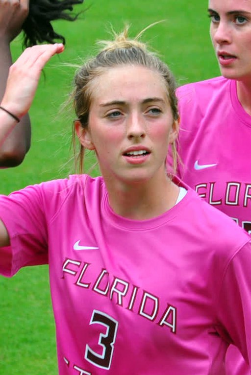 Megan Connolly 2015 (cropped)