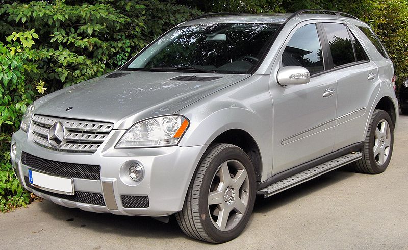 File:Mercedes ML 500 AMG-Sportpaket 20090830 front.JPG