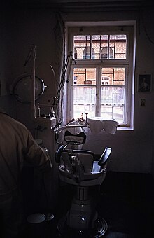 Milo hospital, treatment chair, donation from Afrikahilfe Schondorf.jpg