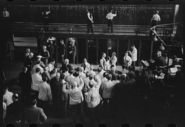 Bidders at the Minneapolis Grain Exchange in 1939