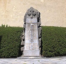 Le monument aux morts municipal.