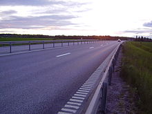 A Swedish 2+1 lane motortrafikled is part of Riksvag (national road) 34 Motortrafikled1.jpg