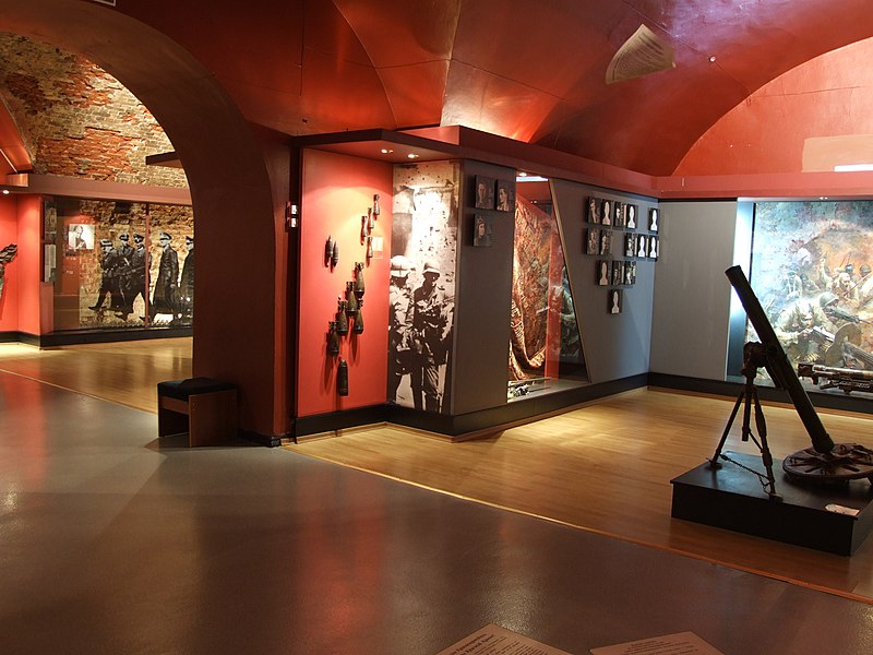 File:Museum of the defense of Brest fortress 6th room.JPG