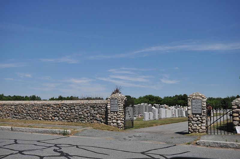 File:NewBedfordMA JewishCemetery 2.jpg